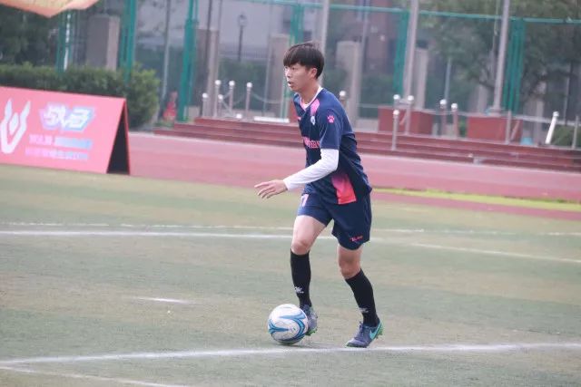 张镇麟16分辽宁胜天津 孙铭徽14+19广厦胜福建